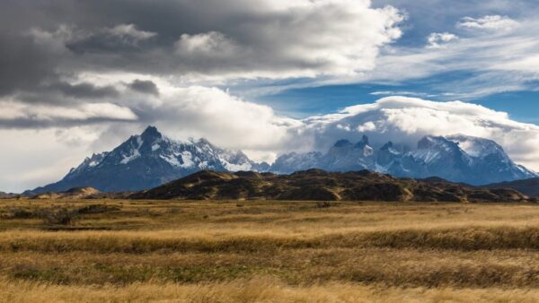 Papier peint Montagnes de Patagonie