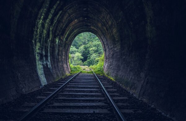 Peinture murale Tunnel ferroviaire