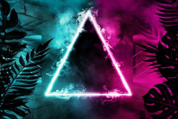 Peinture murale Triangle néon