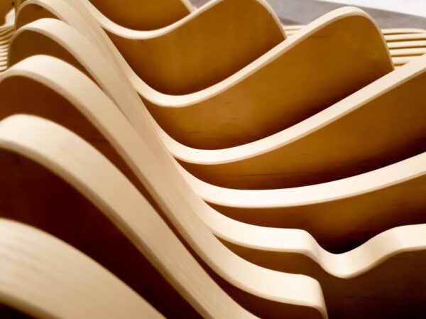Peinture murale Formes courbes en bois