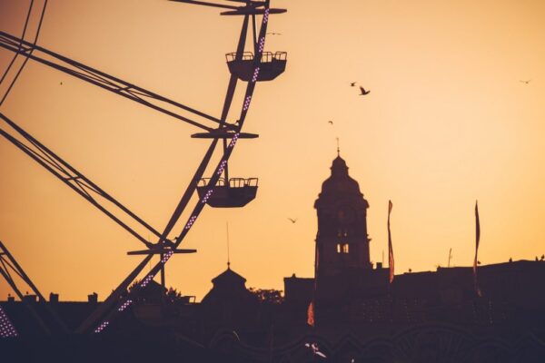 Peinture murale Grande roue au coucher du soleil
