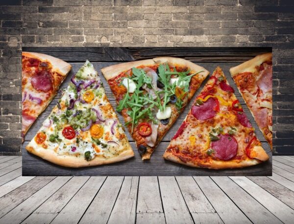 Image de pizza dans un triangle