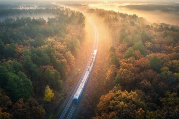 Peinture murale Paysage avec chemin de fer