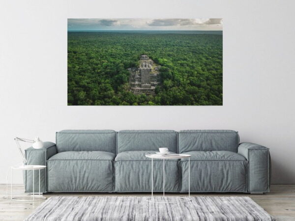 Une image d'une pyramide maya – Image 2