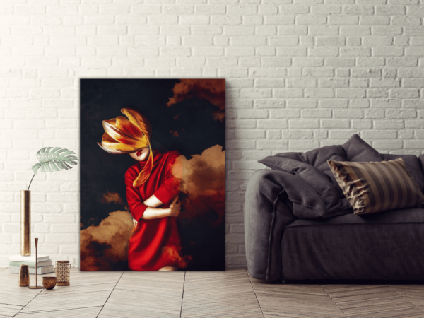 Une image d'une femme et d'une tulipe – Image 3