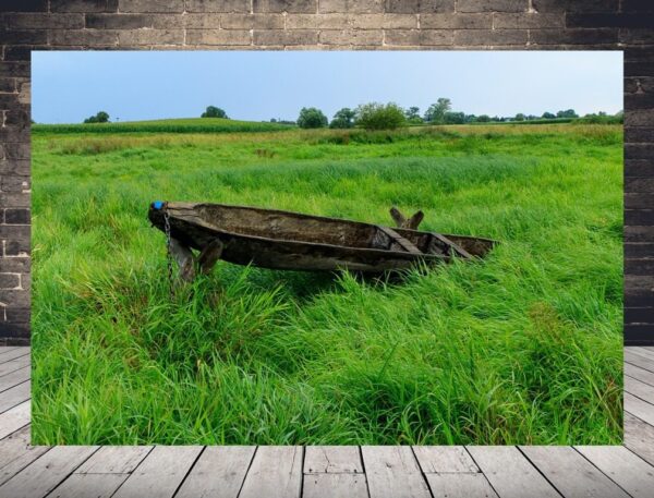 Une image d'un bateau creux