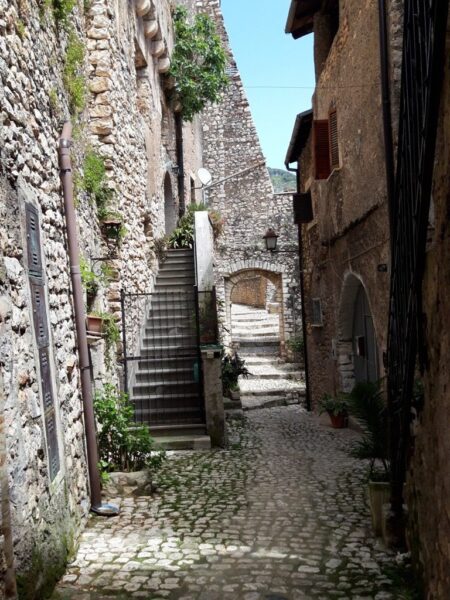 Une image d'une rue italienne – Image 3