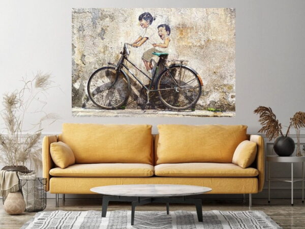 Image de garçons sur un vélo – Image 2
