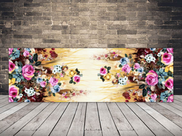 L'image d'une composition de roses