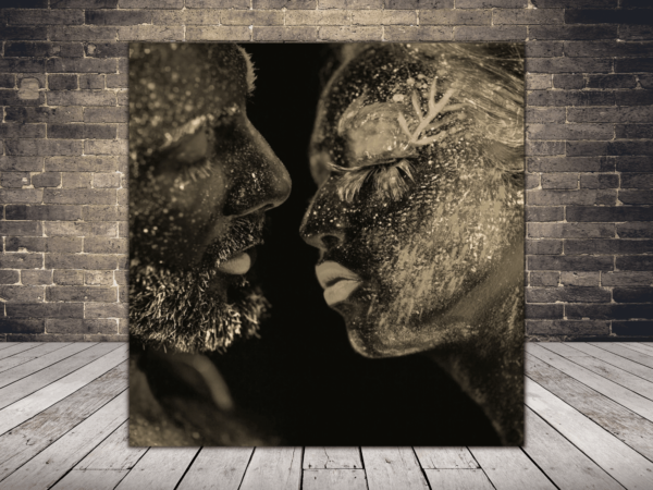 Une image d'une femme et d'un homme