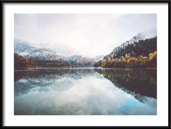 Affiche lac dans les montagnes
