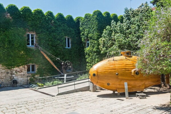 Peinture murale Sous-marin jaune