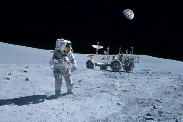 Peinture murale Astronaute et rover