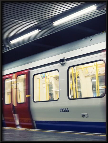 Métro Poster – Image 4