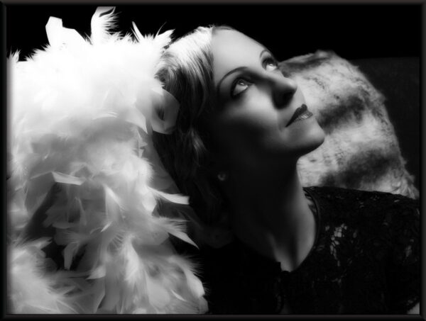 Affiche de l'ange noir – Image 2