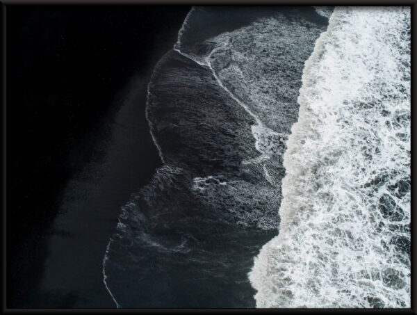 Plage noire Poster – Image 2