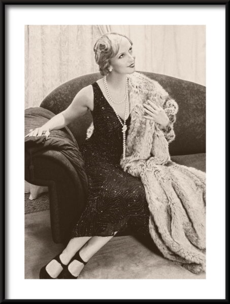 Dame assise Poster