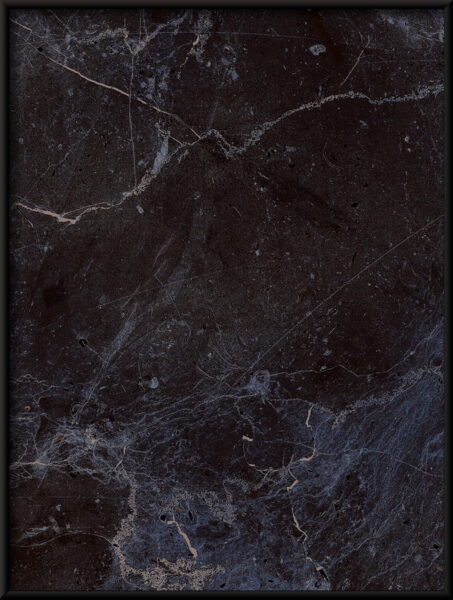 Surface sombre Poster – Image 4