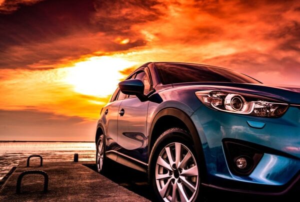 Peinture murale SUV bleu