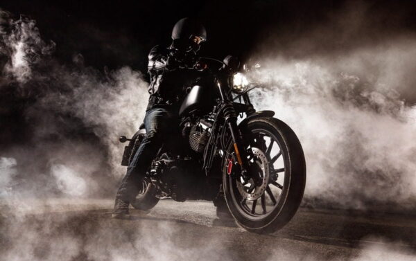 Peinture murale Moto sombre