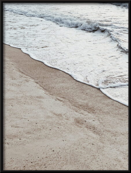 Trois vagues Poster – Image 2