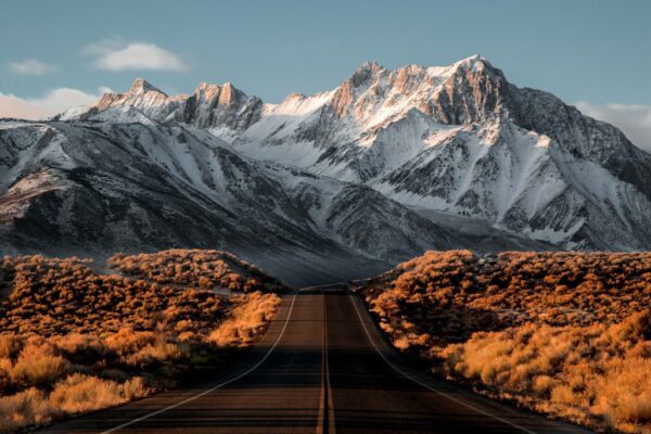 Poster XXL Route vers les Montagnes