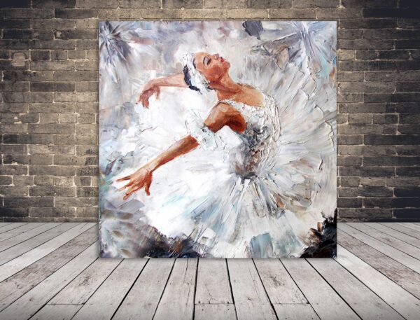 Image d'une ballerine dansante