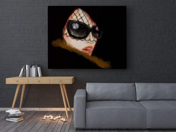 Une image d'une femme avec des lunettes – Image 3