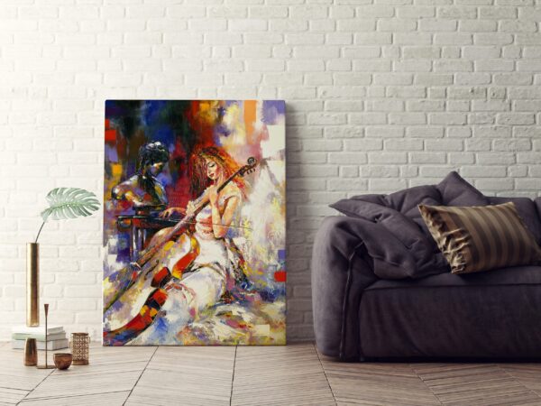 Une image d'une femme avec violoncelle – Image 3