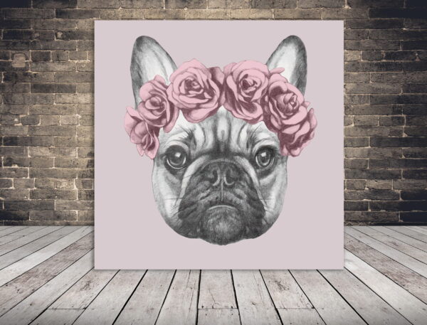 Une image d'un chien avec des fleurs