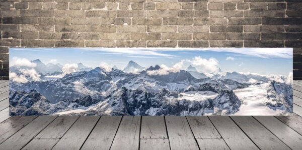 Image de la chaîne de montagnes