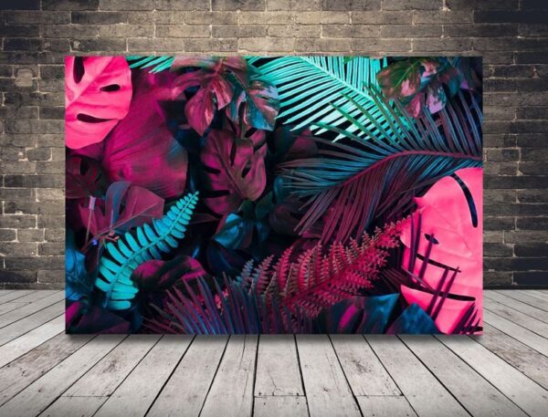 Une image de feuilles tropicales