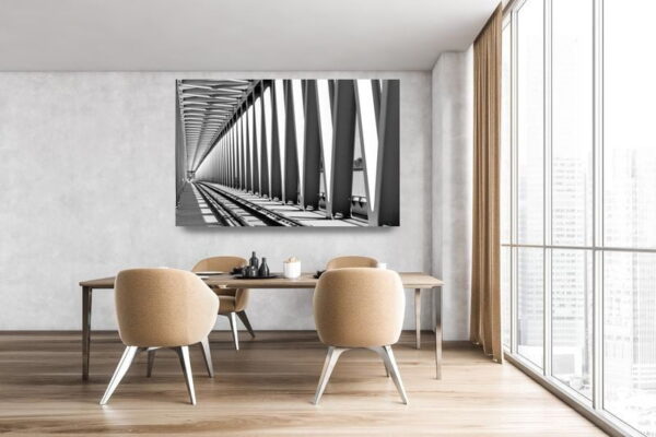Une image d'un pont de chemin de fer – Image 3