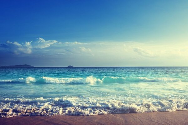 Image d'une vague blanche – Image 2
