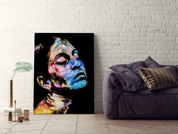 Image d'un visage féminin coloré – Image 3