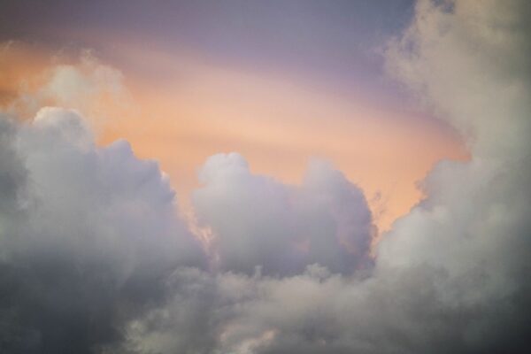 L'image du ciel dans les nuages – Image 2