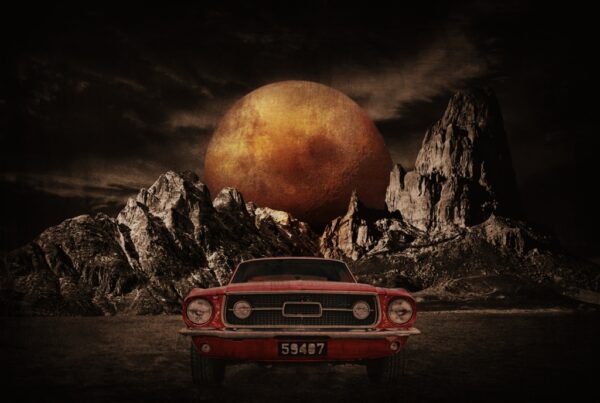 Papier peint Pleine Lune sur Mustang rouge